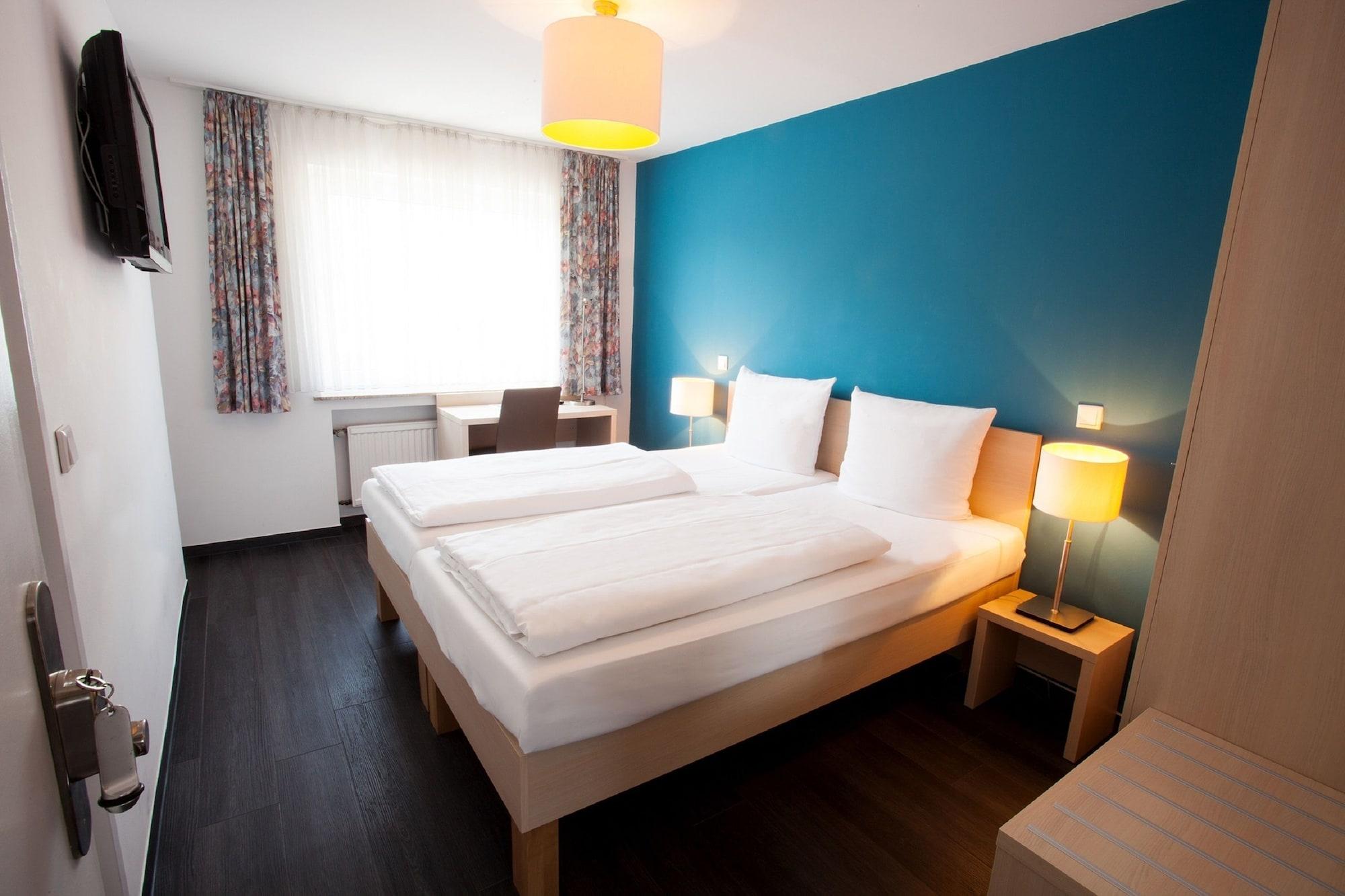 Centro Hotel Arkadia Köln Dış mekan fotoğraf
