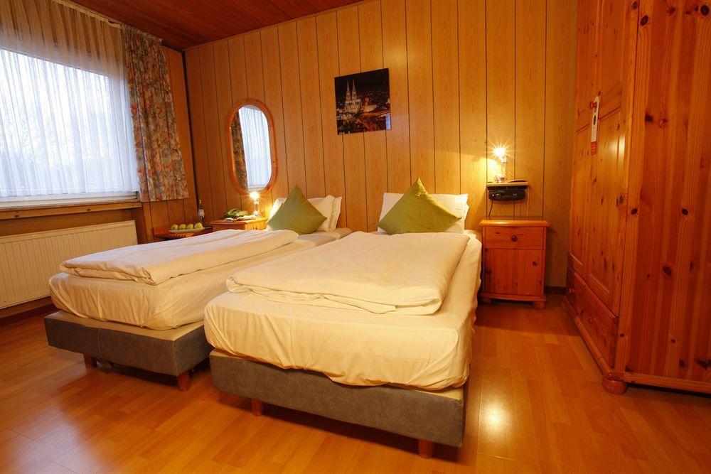 Centro Hotel Arkadia Köln Dış mekan fotoğraf